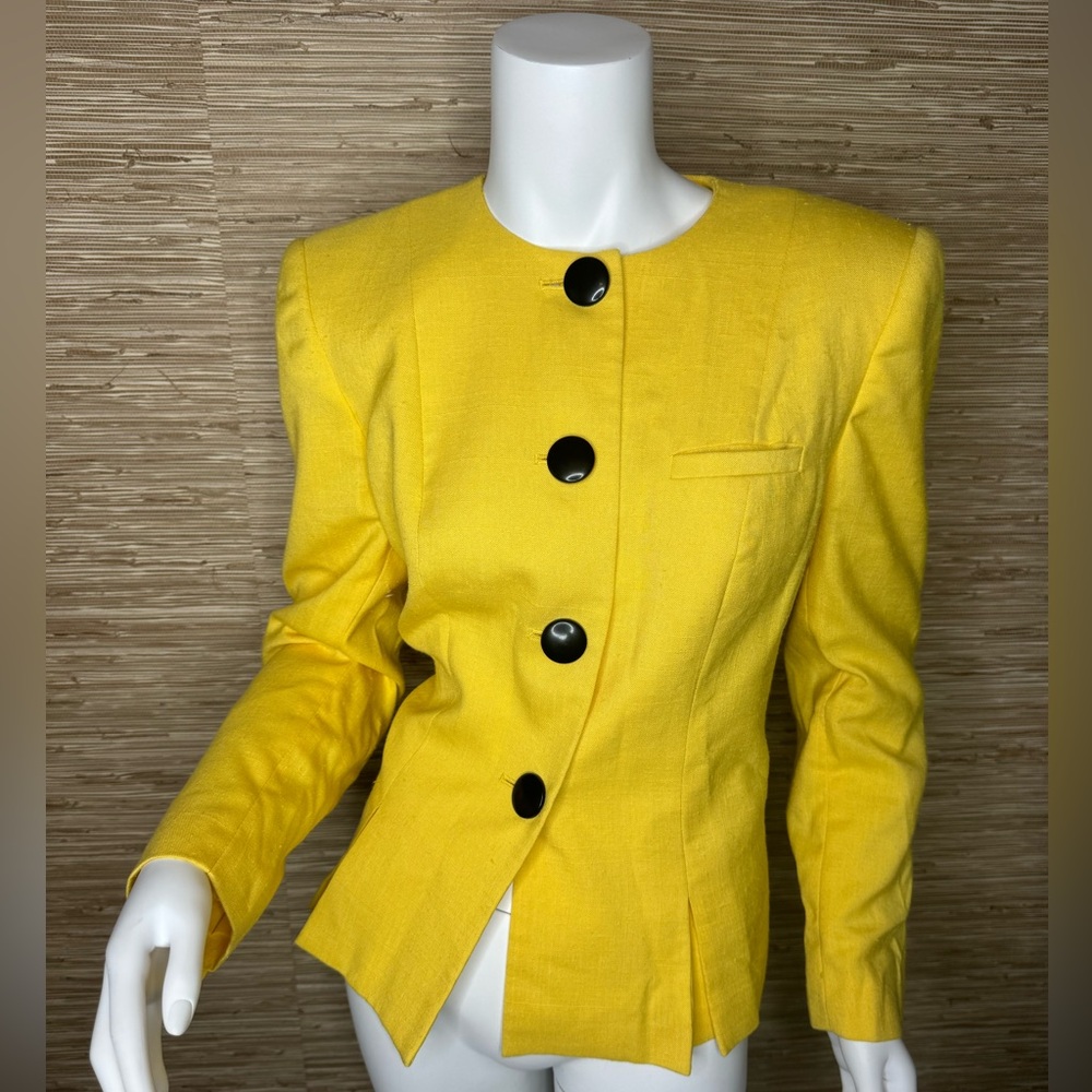 Stunning Vintage Blazer